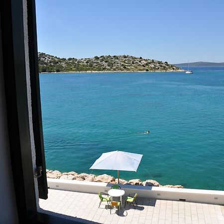 Apartment Ruzica ตรีบูนย์ ห้อง รูปภาพ